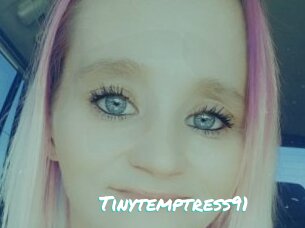 Tinytemptress91
