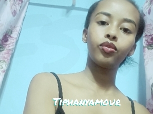Tiphanyamour