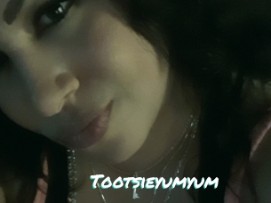 Tootsieyumyum