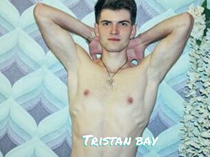 Tristan_bay