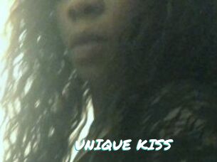 UNIQUE_KISS
