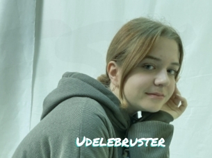 Udelebruster