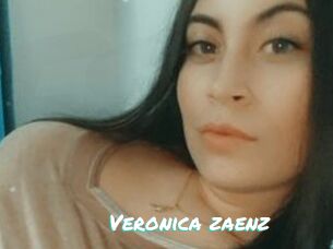 Veronica_zaenz